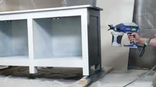 Küçükçekmece Ahşap Mobilya Cilacı Lake Cila Atölyesi Polyester Cila Ustası